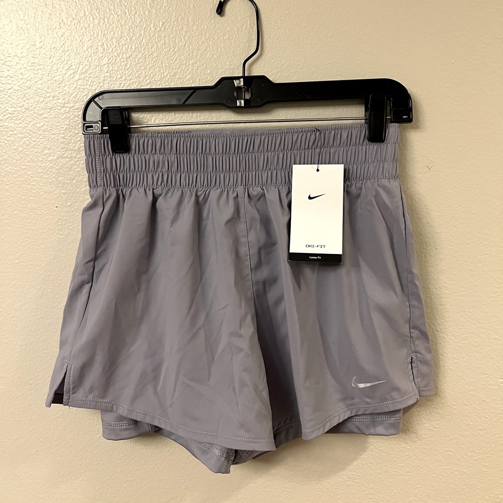Nike Women’s Training Shorts size small